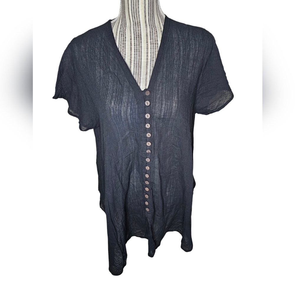 Tropical Fashion Women's Black Button-Up   Blouse Size L/XL